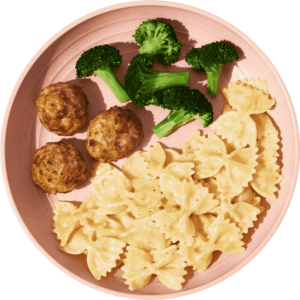 Alfredo-Bow-Ties-with-Turkey-Meatballs-Broccoli-min